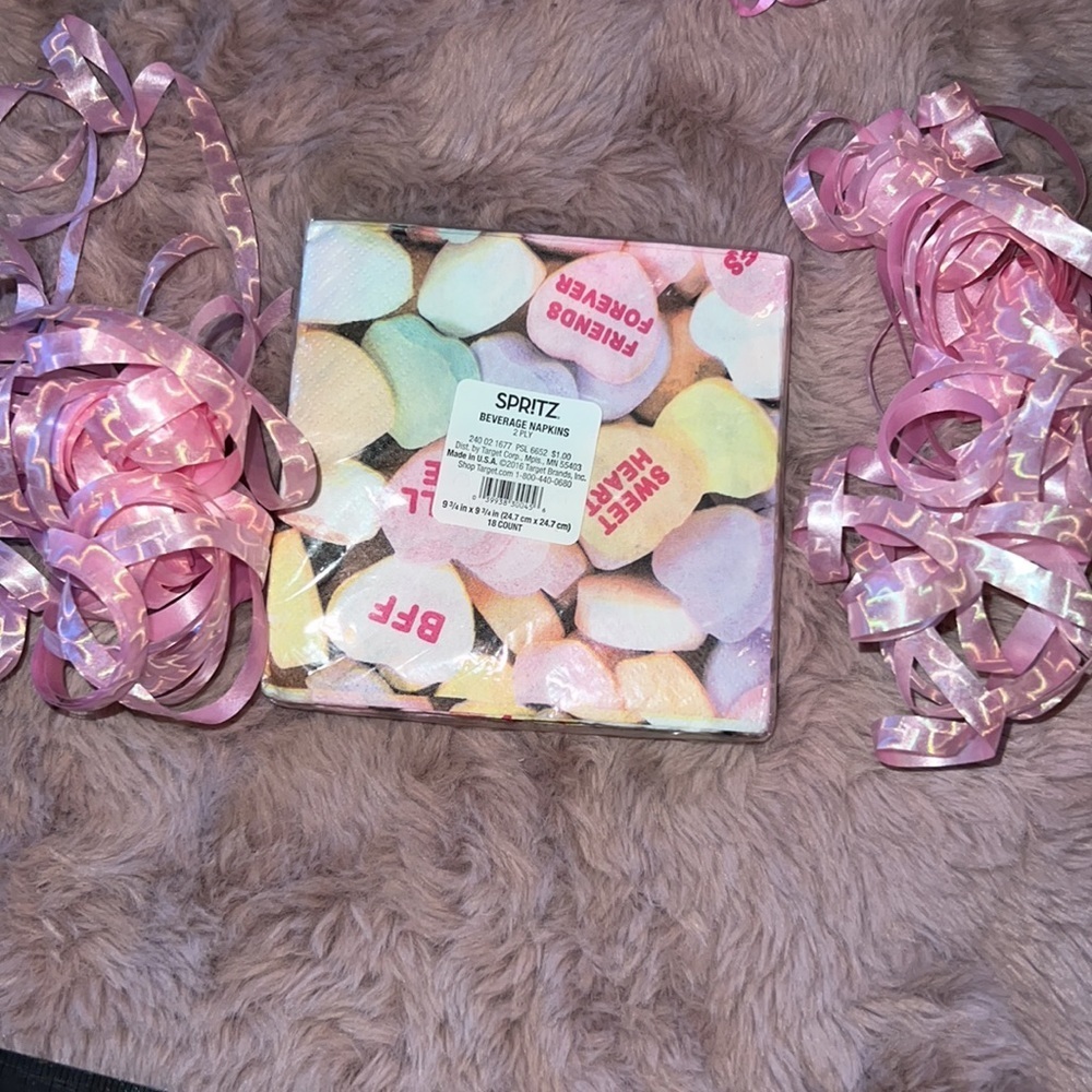 Hello Kitty I love you balloon 18 count valentine heart napkins pink curl ribbon - Picture 4 of 5